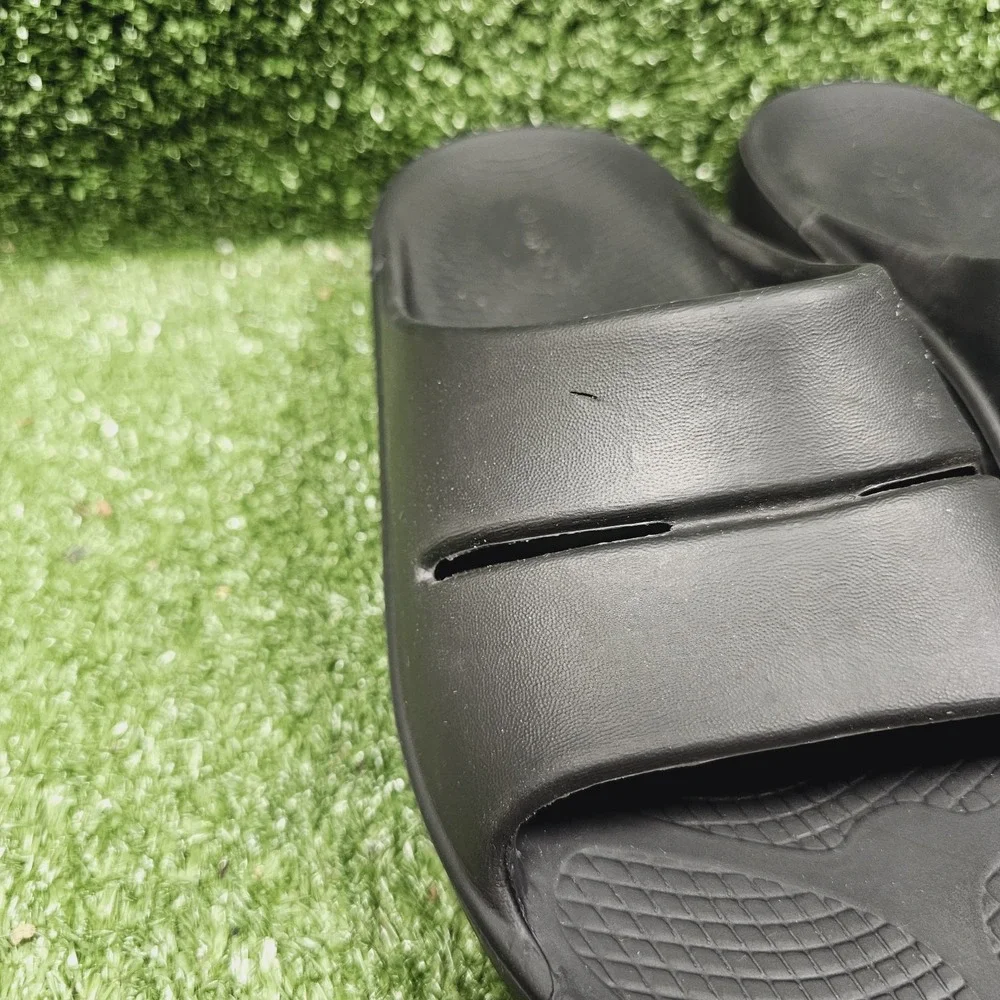 Oofos OOahh Slide Black Recovery Athletic Comfort Sandals Mens Size US 9